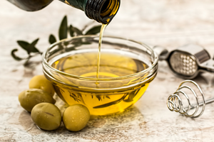 Is Olive Oil Healthy For You? The Benefits of Olive Oils and Why You Should Be Having It